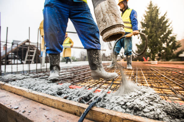 Best Local Concrete Companies  in Montrose, VA